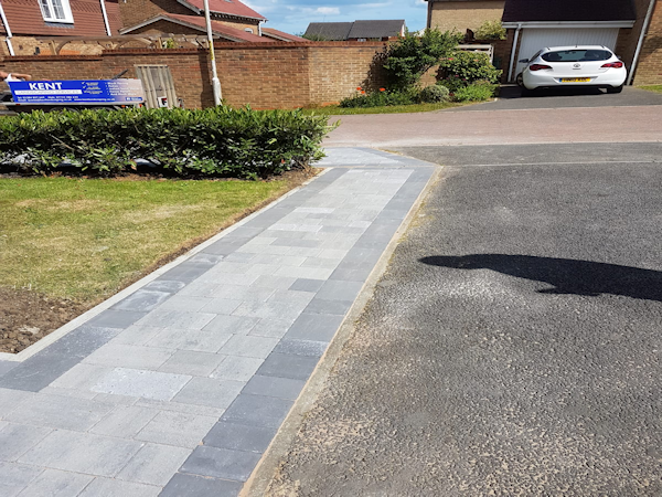 Kentlandscaping.co.uk pathway